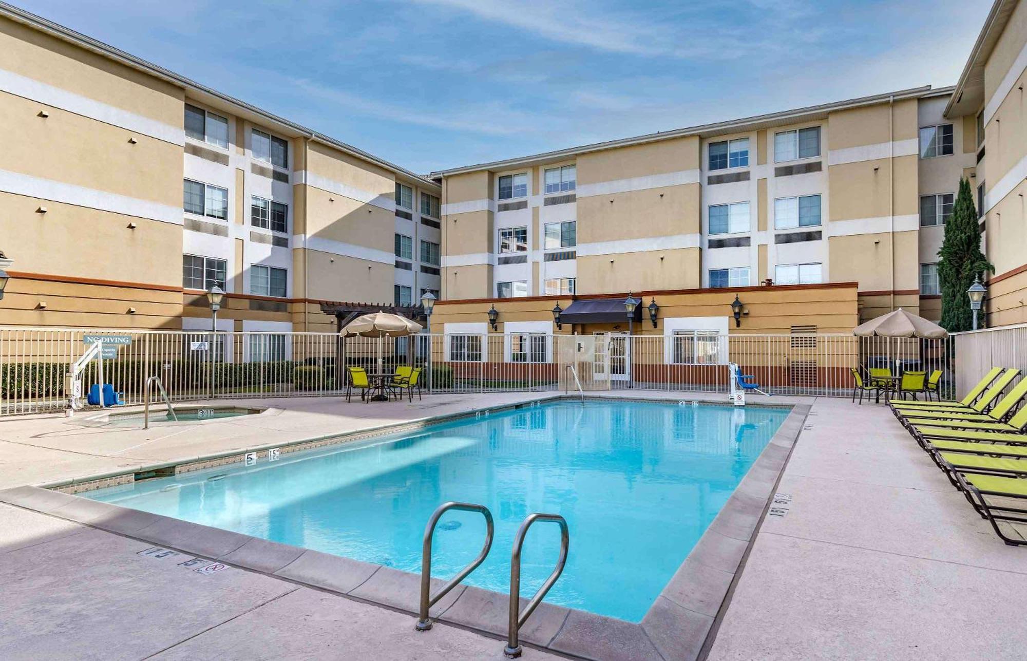 Extended Stay America Premier Suites - San Jose - Airport Екстериор снимка